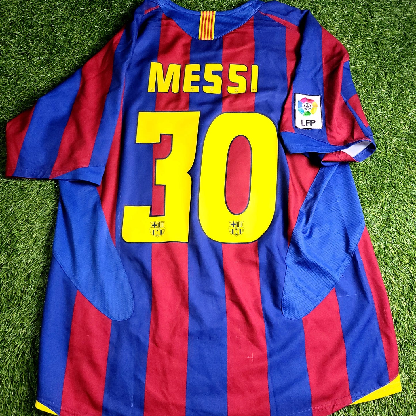 Barcelona Local MESSI - 05/06