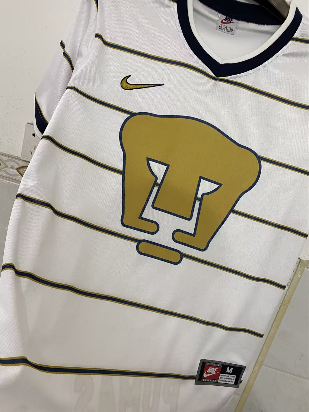 Pumas UNAM Visitante 1997/98 Retro