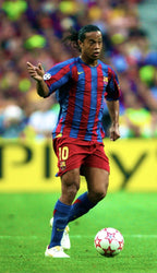 Barcelona Local RONALDINHO - 05/06