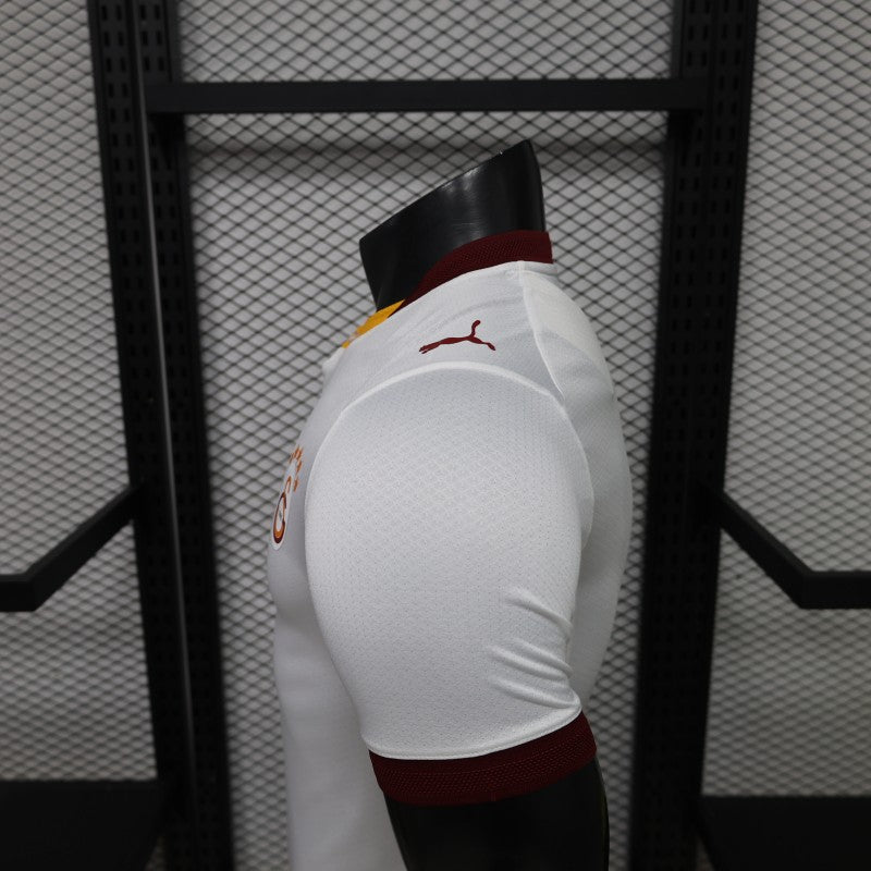 Galatasaray Visitante 26/27