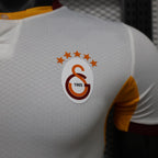 Galatasaray Visitante 26/27
